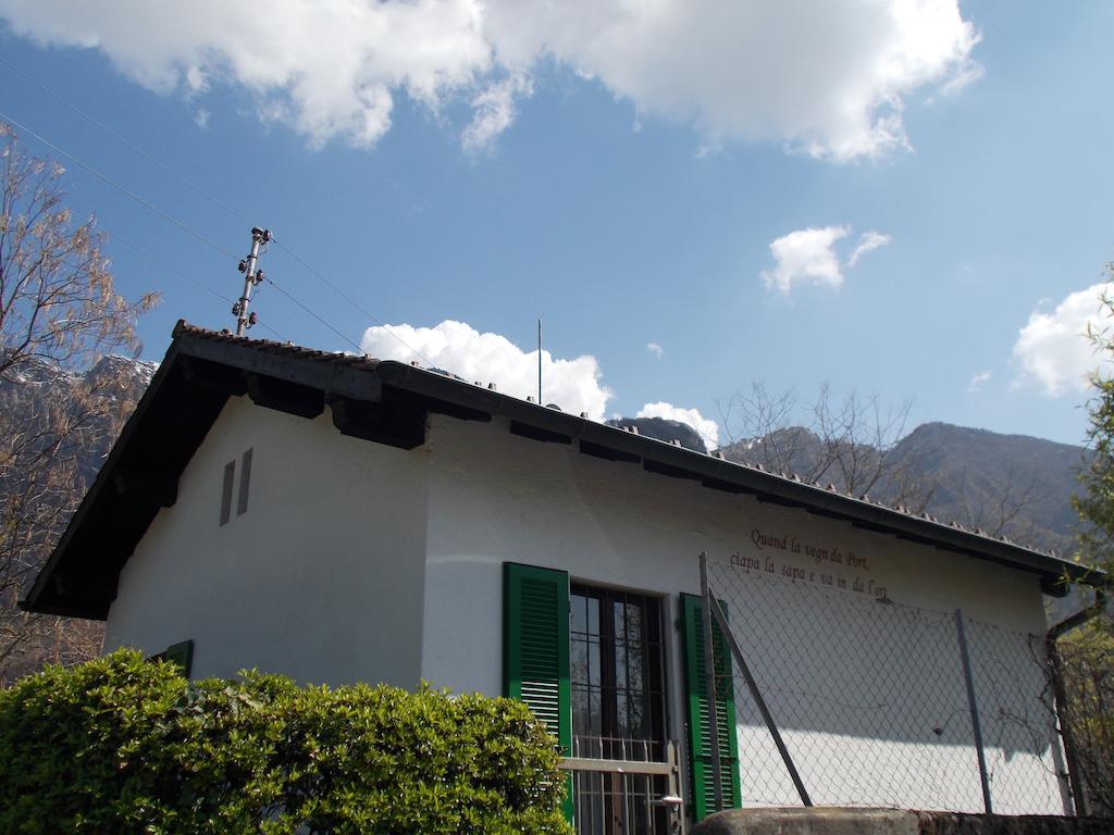 Casa Bianchi Villa Rovio Exterior foto